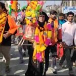 बुर्के में कांवड़ लाई तमन्ना मलिक उर्फ तुलसी: अमन त्यागी से प्रेम विवाह की मन्नत पूरी, विरोध के बीच आस्था की मिसाल उत्तर प्रदेश