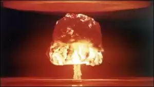 ईरान जंग: US की Doomsday मिसाइल टेस्ट, हिरोशिमा से 80x तबाही