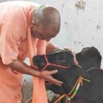 योगी का विवादित सवाल: