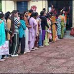 बंगाल री-पोलिंग लाइव: 15 बूथों पर 16.23% वोटिंग, ईवीएम विवाद